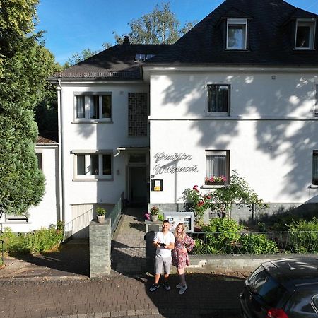 Hotel Pension Wiesenau Bad Salzhausen Екстер'єр фото