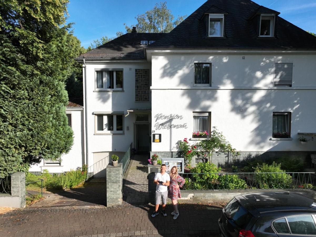 Hotel Pension Wiesenau Bad Salzhausen Екстер'єр фото